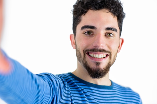 Toevallige mens die een selfie neemt
