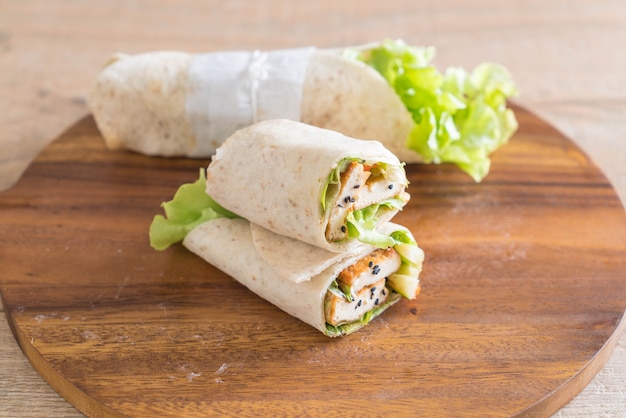 tofu wrap salade roll