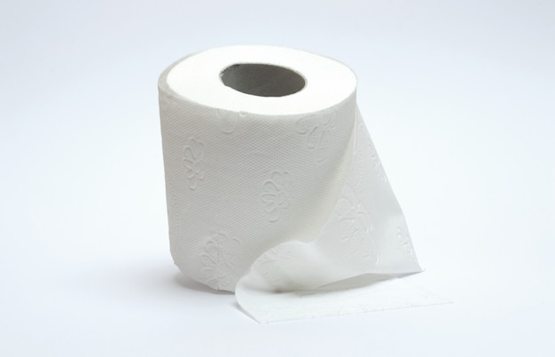 Toiletpapier op wit