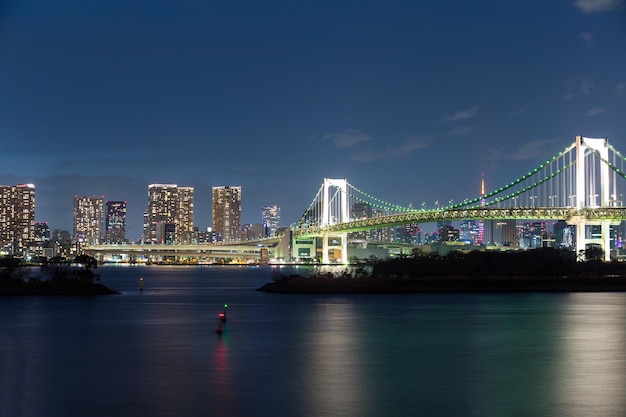 Tokio-stad bij nacht