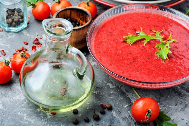 Tomaten gazpacho soep