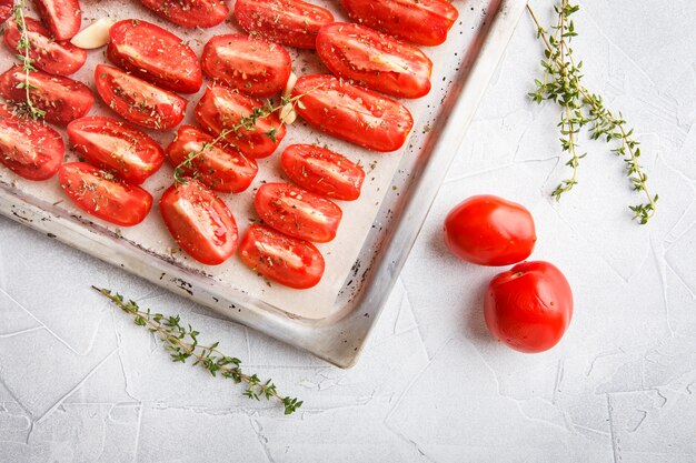 Tomaten in bakplaat