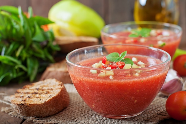 Tomato gazpacho soup with pepper and garlic.