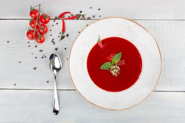 Tomato gazpacho soup with pepper and garlic