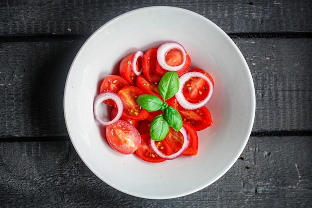 Tomato salad