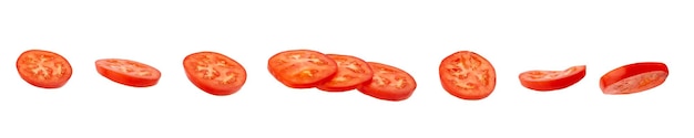 토마토 슬라이스 상위 뷰 흰색 배경에 토마토 분리 클리핑 패스가 있는 둥근 토마토 조각 세트