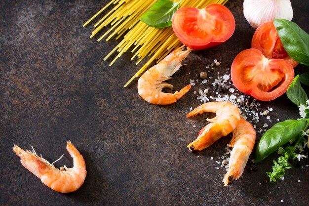 Tomatoes and pasta with shrimps