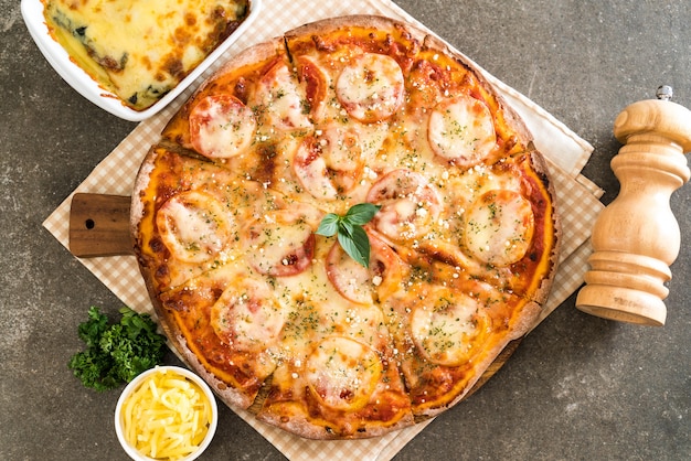 tomatoes pizza on table 