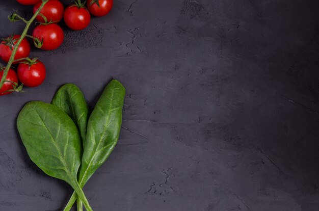 Tomatoes, spinach, buckwheat without yeast