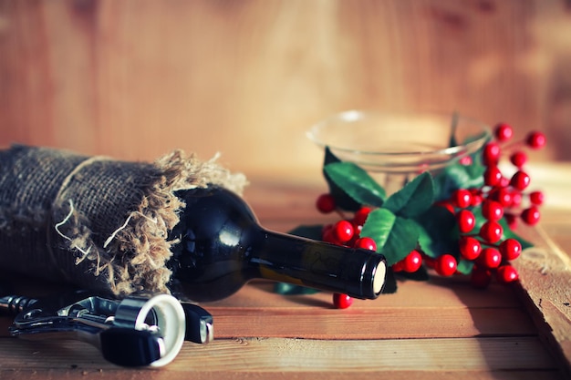 Fondo di legno di vetro di vino tonico