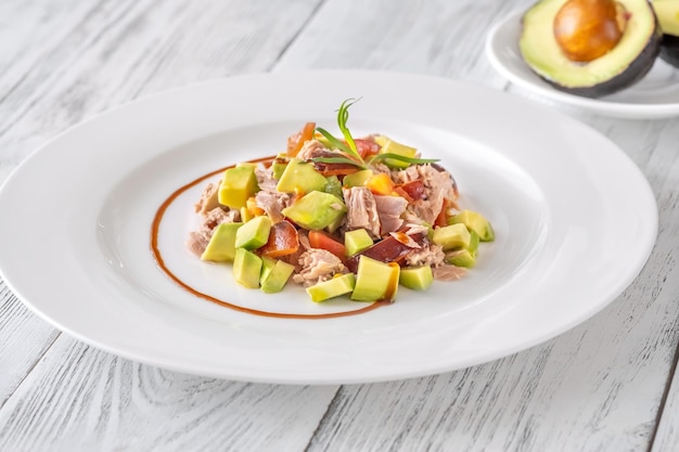 Tonijn avocado salade