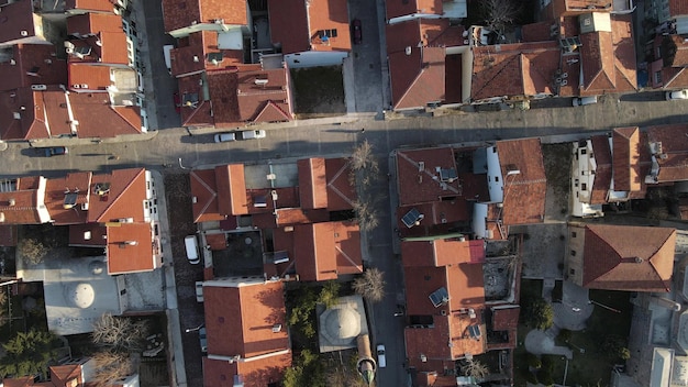 上空からのドローン ビューの家の屋根都市都市パターン建築建物ストック