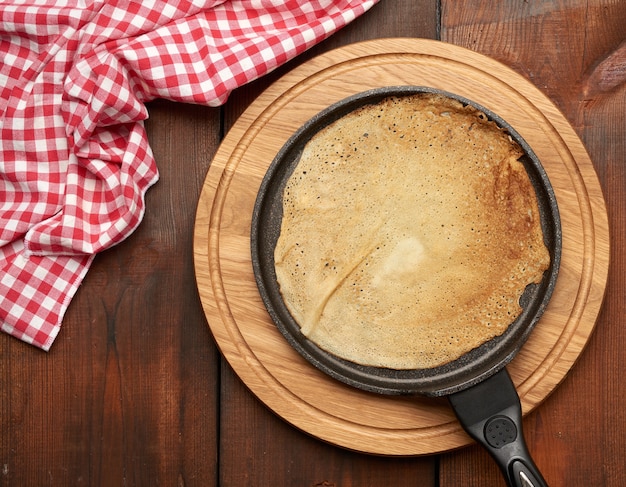 top view baked round pancake