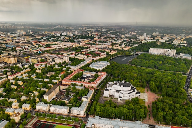 Top view of the building of the Bolshoi Opera and ballet theater and Park in Minsk