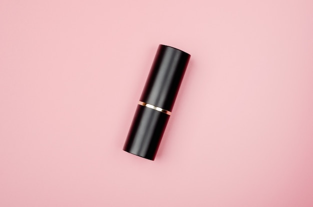 Top view of closed lipstick tube