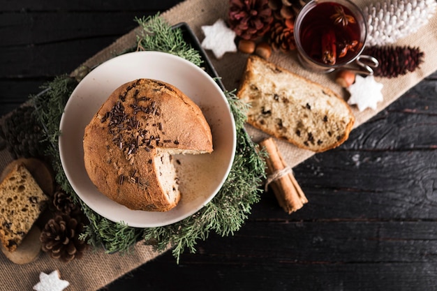 Фото Вид сверху вкусный рождественский хлеб