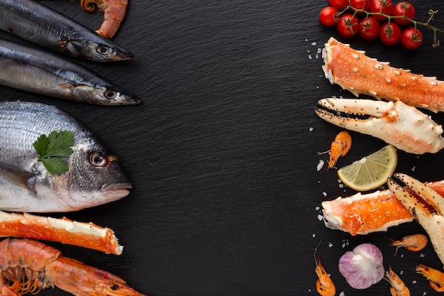 Foto vista dall'alto delizioso mix di frutti di mare