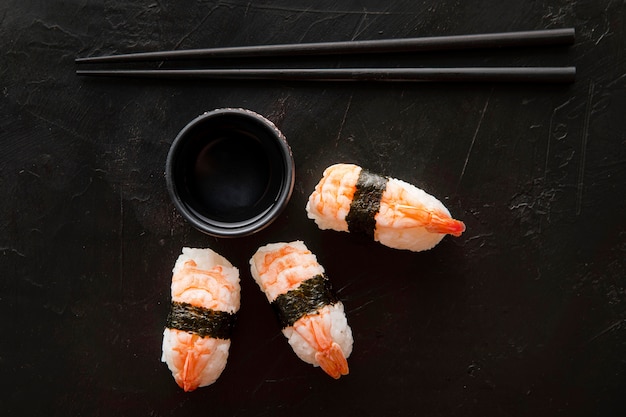 Foto vista dall'alto del delizioso concetto di sushi