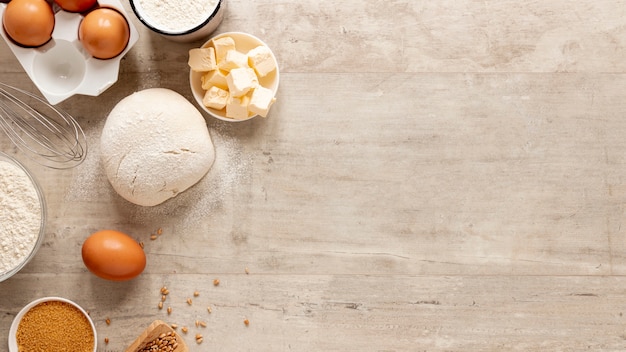 Foto ingredienti pasta vista dall'alto con spazio di copia