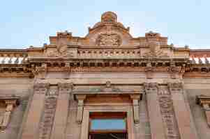 Photo top view entrance of monumental palace building francisco i madero wrote the san luis plan letter