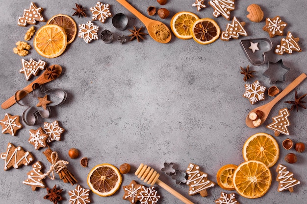 Top view of gingerbread and dried citrus frame