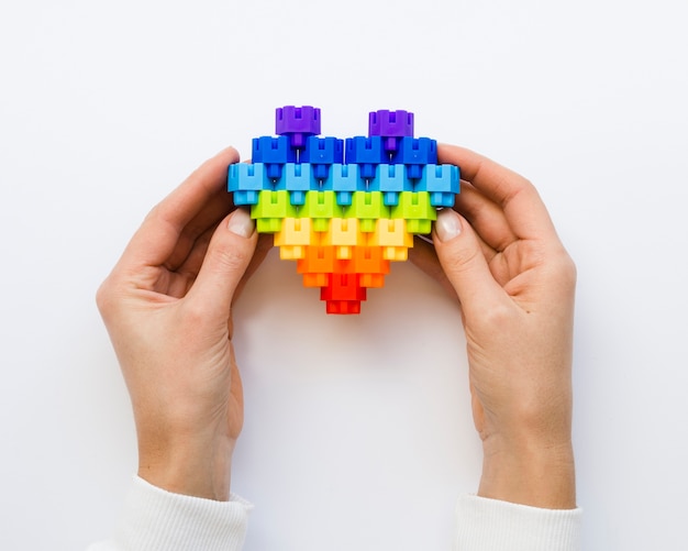 Photo top view heart shape made of lego blocks