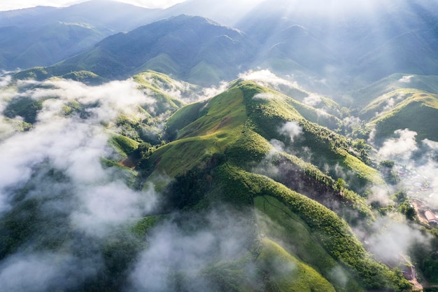 Photo top view landscape of morning mist with mountain layer at sapan nan thailand