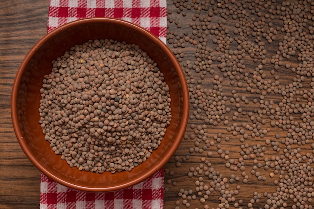 Photo top view organic beans in a bowl