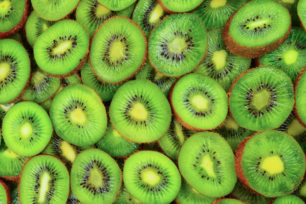 Top view of sliced kiwi fruits