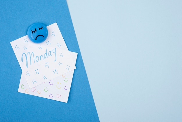 Photo top view of sticky note with copy space for blue monday