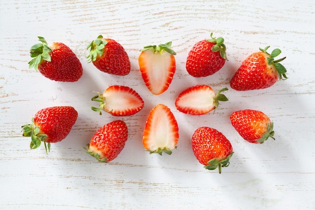 top view strawberries on table