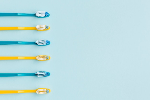 Top view of tooth brush set