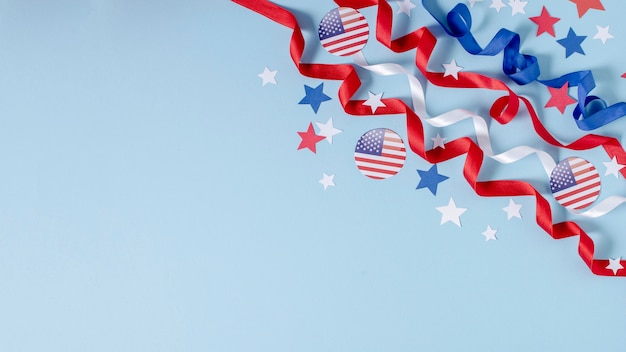 Photo top view usa flag, ribbons and stars with copy-space