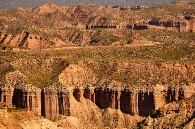 Toppen en kliffen van de badlands van gorafe granada