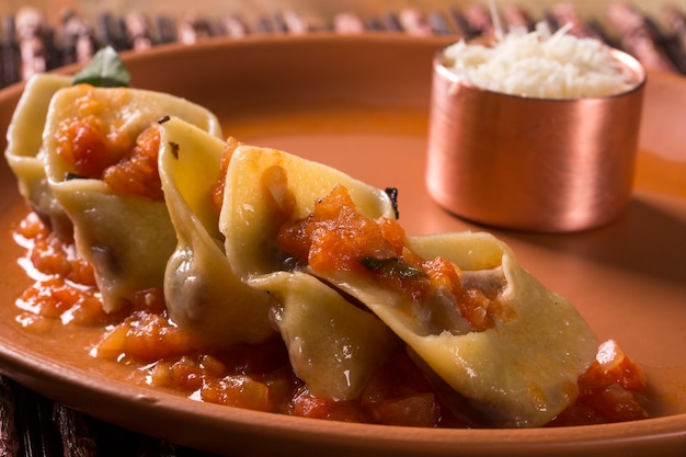 Tortellini with pomodoro sauce