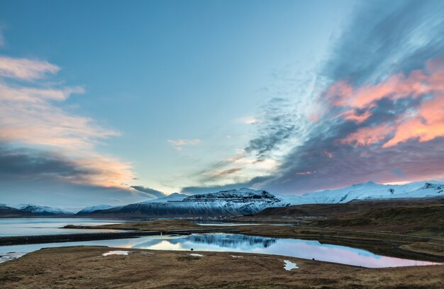 Foto touring islanda in inverno