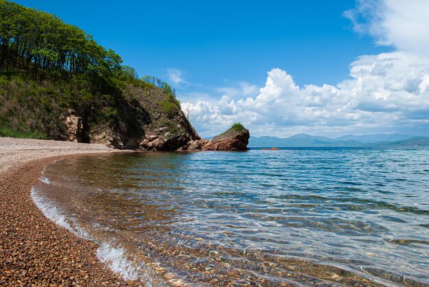 観光と海の旅海で休む