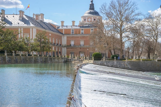 Tourism, The Tajo River next to the Palace of Aranjuez. waterfalls with ducks and geese