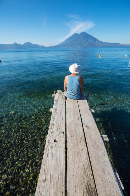 Photo tourist on atitlan lake