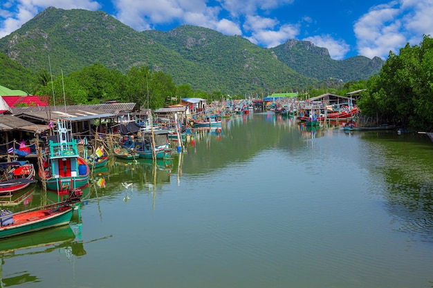 Tourist boats floating on sea of bay to provide transportation service to tourists to any other isla