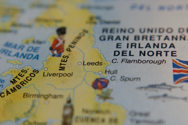 Photo tourist map of the city of leeds in england in travel concept
