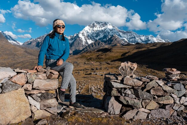 Tourists in the Nevado del Ausangate in the city of Cusco by Yuri Ugarte Cespedes