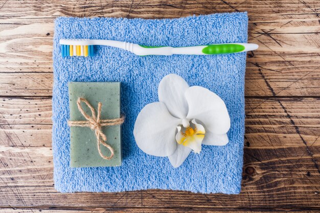 Towels soap and bath accessories.