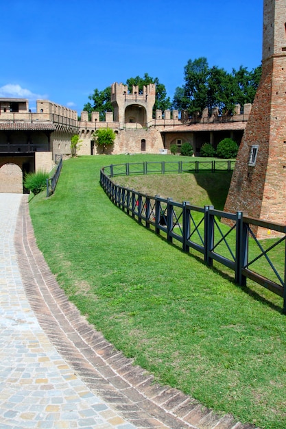 Mura della città di gradara