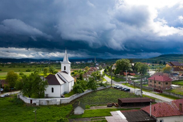 Foto paesaggio cittadino contro il cielo in città