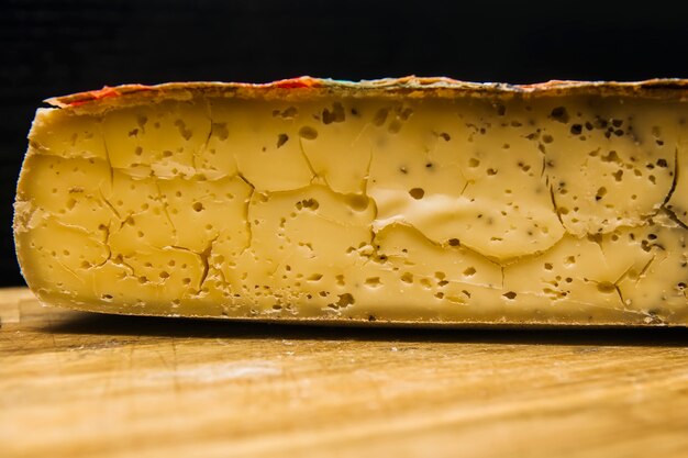 Photo traditional auvergne cheese