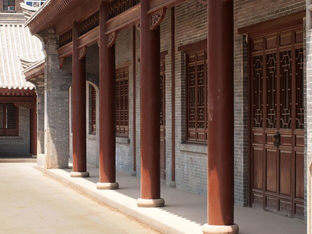 Residenze cinesi tradizionali del cortile a xian, cina.