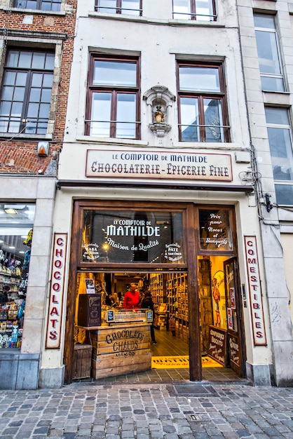 Traditional chocolate and confectionery shop with big choice of chocolates and sweets in brussels do