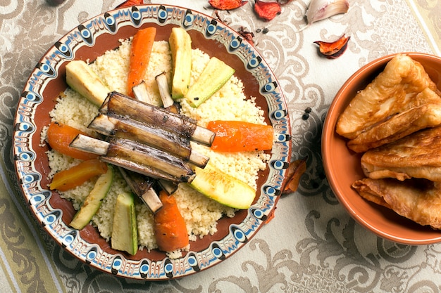 Couscous tradizionale con carne e verdure