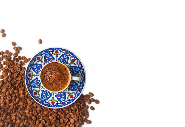 Photo traditional delicious turkish coffee isolated on white backdrop